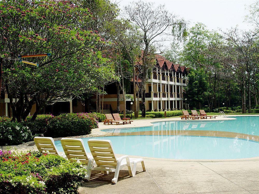 Pavilion Rim Kwai Resort Kanchanaburi Ngoại thất bức ảnh