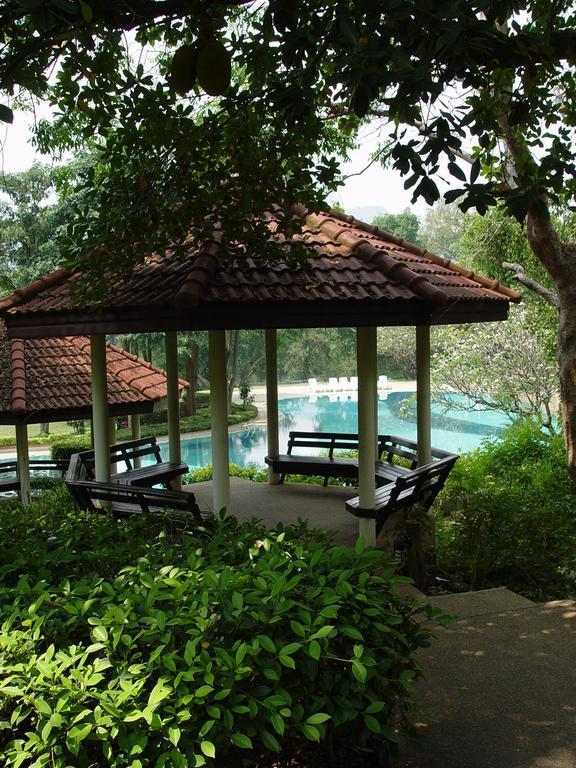 Pavilion Rim Kwai Resort Kanchanaburi Ngoại thất bức ảnh