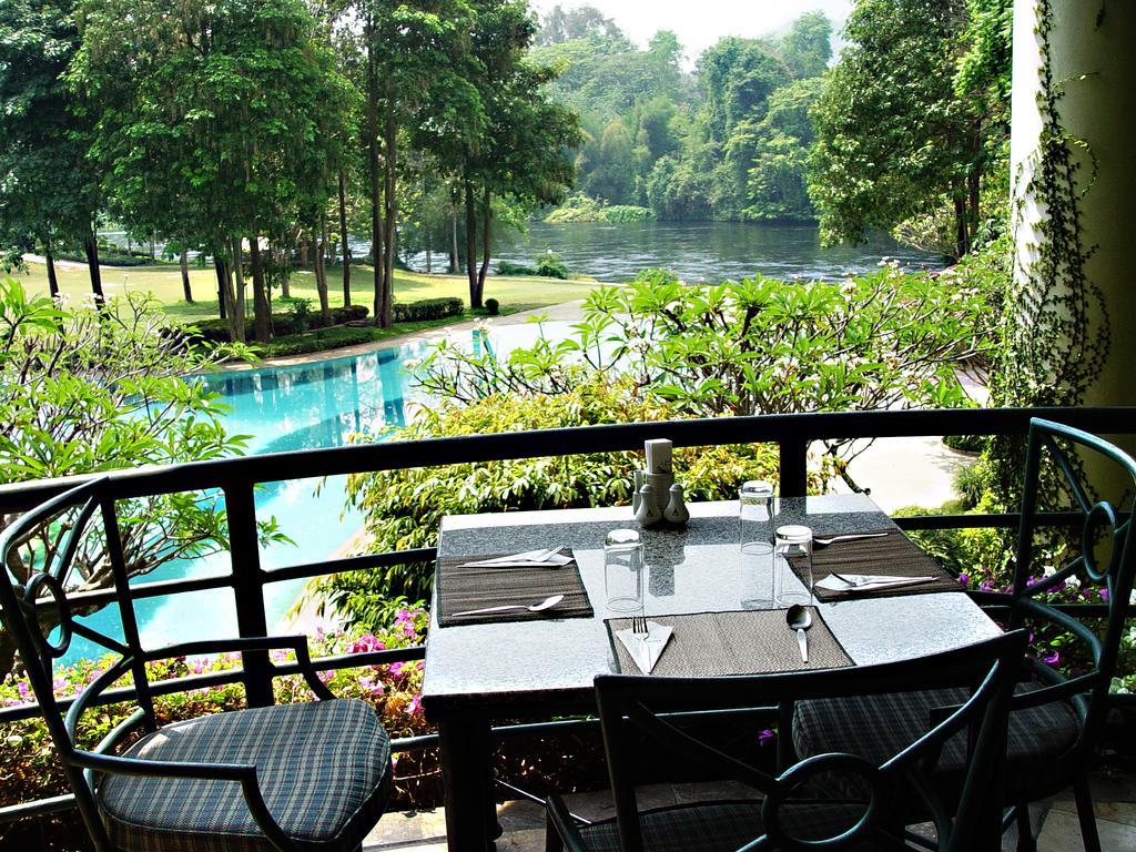 Pavilion Rim Kwai Resort Kanchanaburi Ngoại thất bức ảnh
